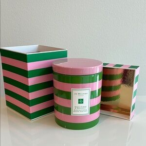 Jo Malone Green Almond & Redcurrant Scented Candle